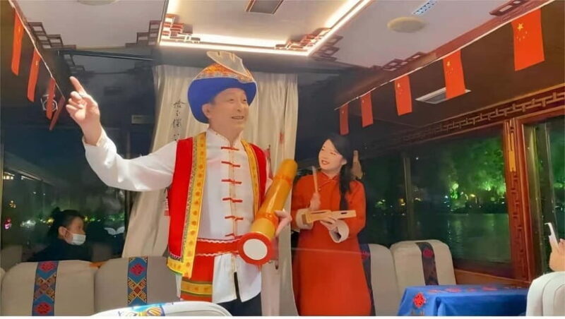 Guilin Night Tour: Four Lakes Cruise on Opera Boat - FAQ