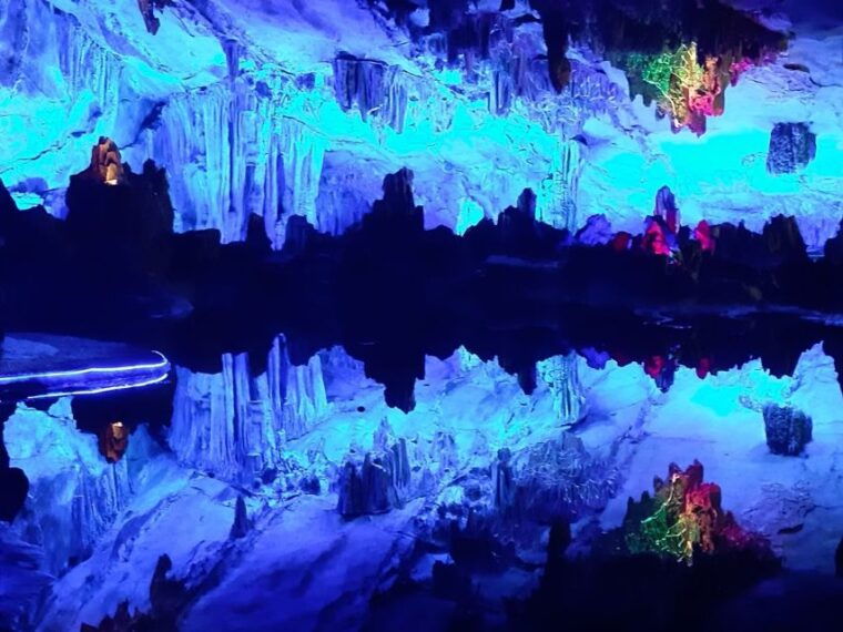 guilin-private-full-day-city-tour-with-fubo-hill