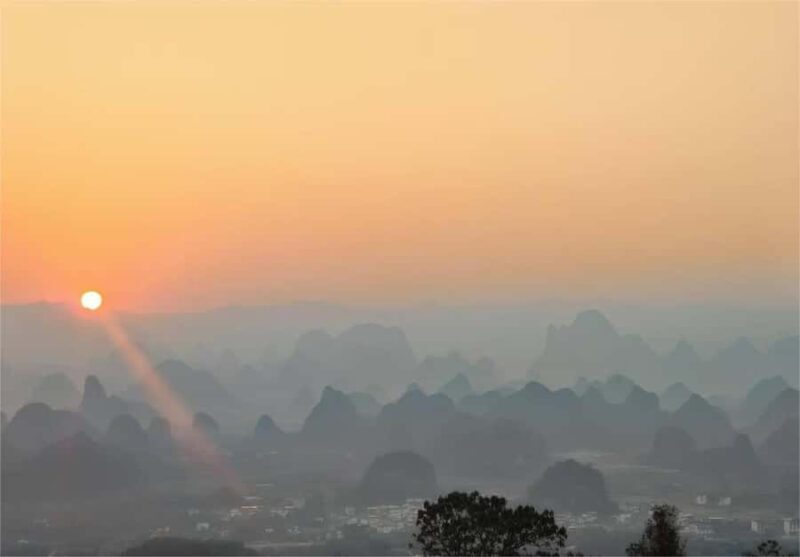 Guilin: Xianggong Hill, Li River Cruise and Show Tour - Key Points