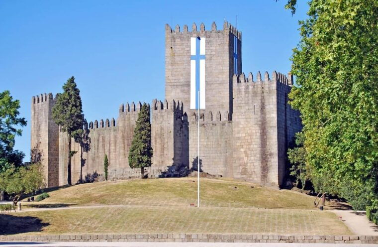 guimaraes-braga-experience-from-porto-all-included
