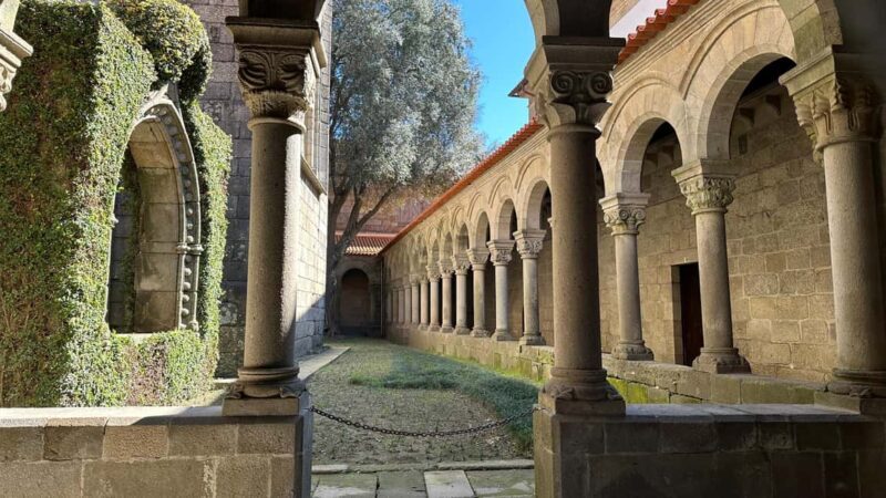 Guimarães Experience: Entry Tickets and Tasting Included - Practical Tips for Travelers