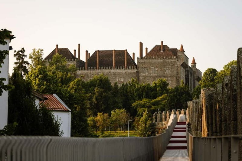 Guimarães: Highlights and Hidden Gems Walking Tour - The Sum Up