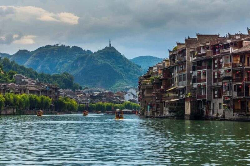 Guiyang 2-day Tour: Zhenyuan Ancient Town & Fanjing Mountain - Key Points