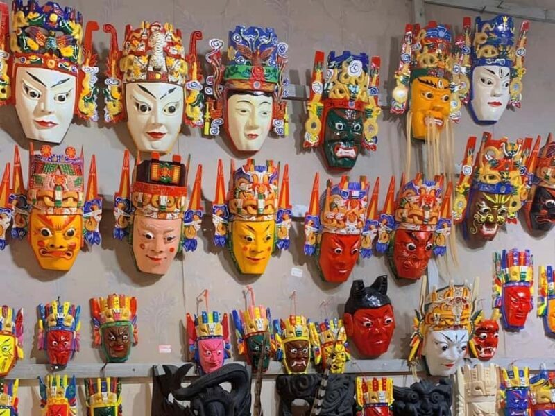 Guiyang 2-Day TourHuangguoshu Falls & Dragon Palace Cave - The Highlights of the 2-Day Guiyang Tour