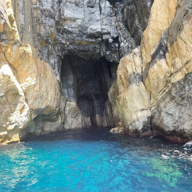 Gulf of Poets: Private Boat Tour from Fezzano, La Spezia - FAQ  