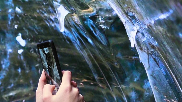 gullfoss-ice-cave-and-glacier-tour-in-glacier-monster-truck