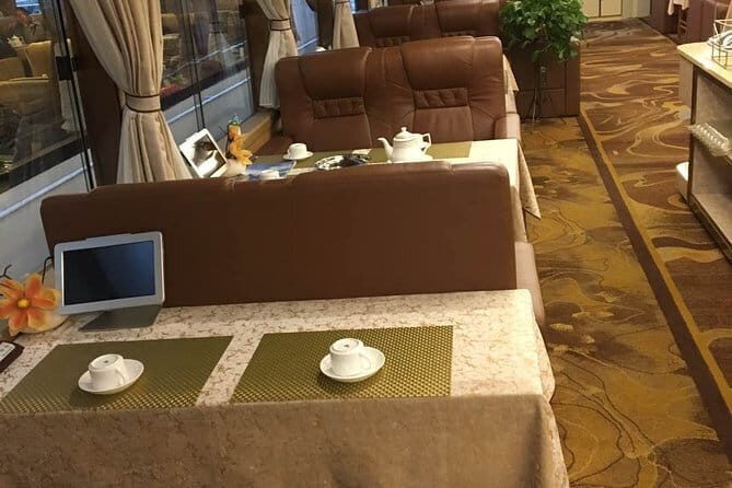 Gullin: Li River Cruise with Pickup and Yangshuo - FAQs