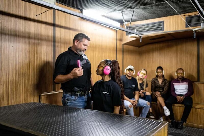 Gun Fun - Femme Fetal Indoor shooting - Key Points  