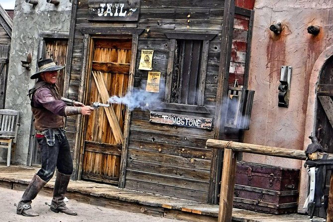gunfight-show-old-tombstone