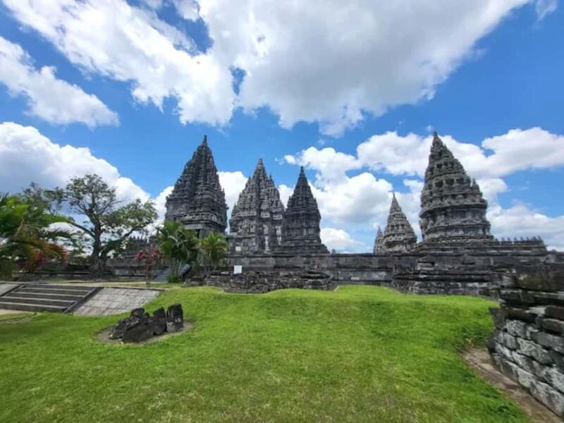 Gunung ireng Sunrise, pindul cave & Prambanan temple Tour - An Authentic Day in Yogyakarta: Sunrise, Cave Adventures, and Ancient Temples