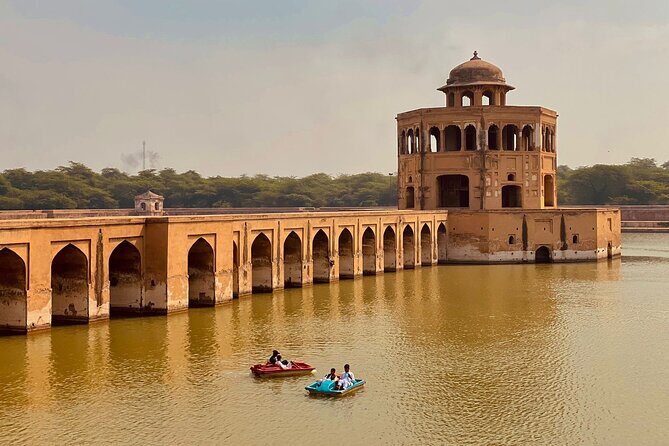Gurdwara Sacha Sauda Nankana Sahib and Hiran Minar 1 Day Tour - Exploring the Itinerary in Detail