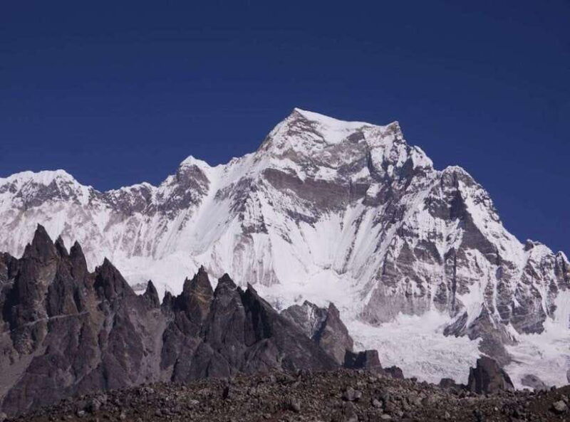 gyachung-kang-expedition-2025-2026