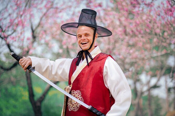 Gyeongbokgung Palace K-drama Hanbok Rental in Seoul - FAQ: Your Practical Questions Answered