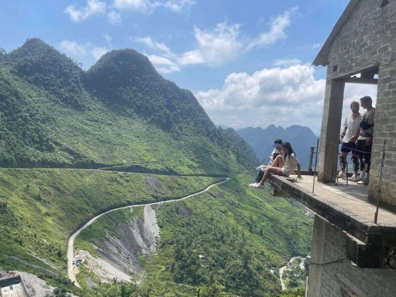 ha-giang-loop-4-days-luxury-motorbike-tour-with-easy-driver