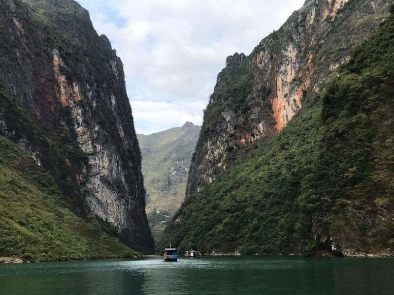 ha-giang-loop-jasmine-tour-3d2n