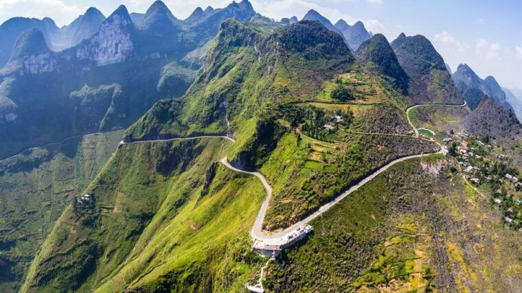 ha-giang-loop-motorbike-easy-rider-3-days-4-nights