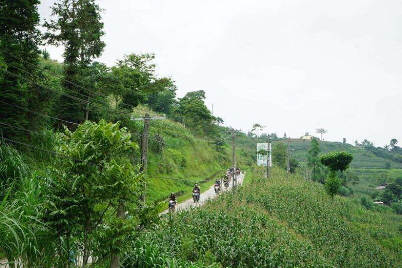 ha-giang-loop-motorbike-tour-3d2n-tour-with-time-travel