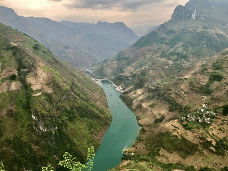 ha-giang-loop-tour-2-days-1-night-with-easy-rider-from-hanoi