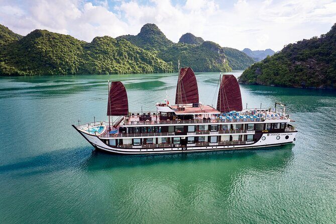 Ha Long Bay 2 Days 1 Night With A Cruise From Ha Noi - The Itinerary Breakdown: What to Expect