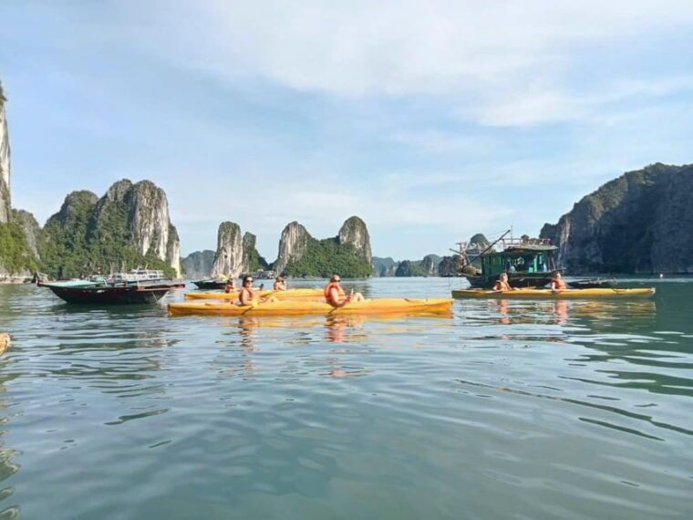 ha-long-bay-6-hours-cruise-visit-titop-sung-sot-cave-kayak
