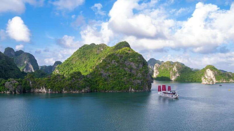 ha-long-bay-bai-tu-long-bay-luxury-boat-tour-transfer