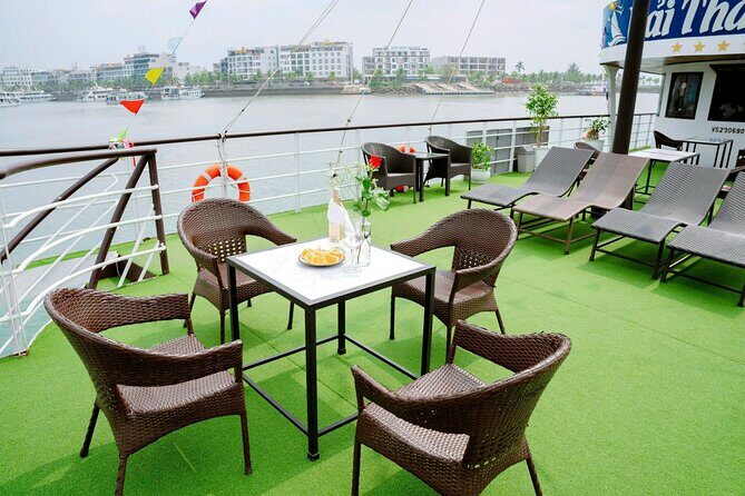 Ha Long Bay Cruise Day Tour - best selling: Kayaking, Swimming, hiking & Lunch - What Reviewers Say