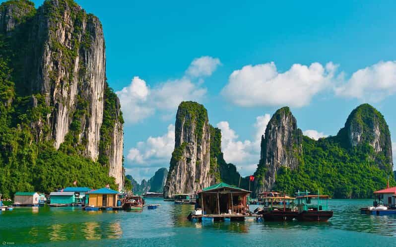 Ha Long Bay Cruise w/ Jacuzzi, Kayak & Limo from Hanoi - The Sum Up