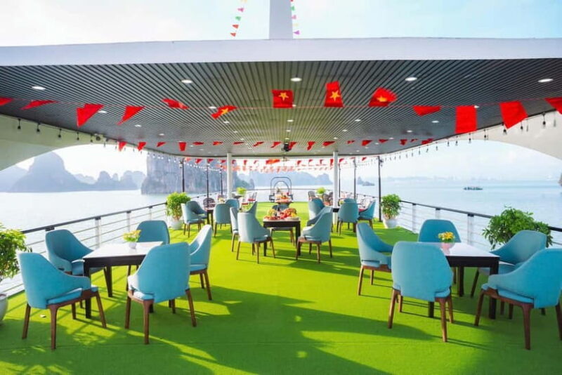 Ha Long Bay Day Tour: Buffet & Jacuzzi by Wonder of the Sea - FAQ