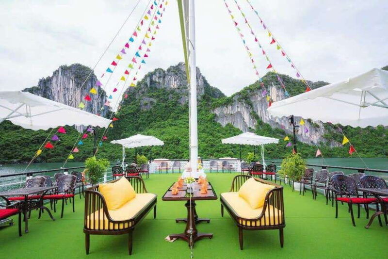 ha-long-bay-day-trip-with-deluxe-cruise