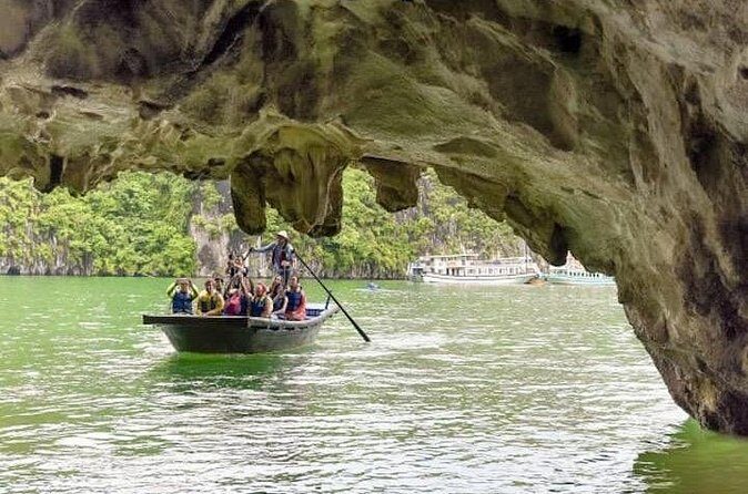 Ha Long Bay Full Day Cruise Includes Transport, Kayak - Climbing Titov Island & Beach Time