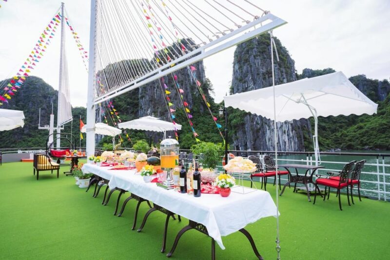 Ha Long Bay Luxury Day Cruise 5-Star Experience w Limousine - Who Is This Tour Best For?