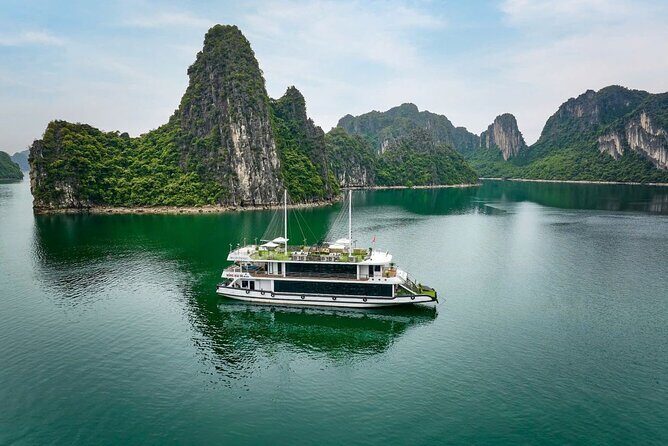 Ha Long Bay Luxury Day Cruise with Buffet Lunch, Caves & Kayaking - Key Points
