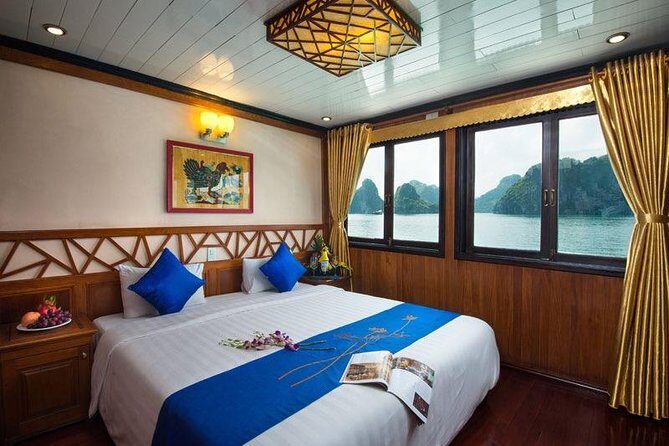 Ha Long bay tour in Middle 3 star cruise - Key Points