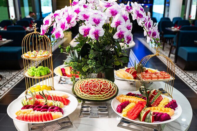 Ha Long: Luxury Day Cruise with Jacuzzi, Kayaking, Swimming - What Past Travelers Say