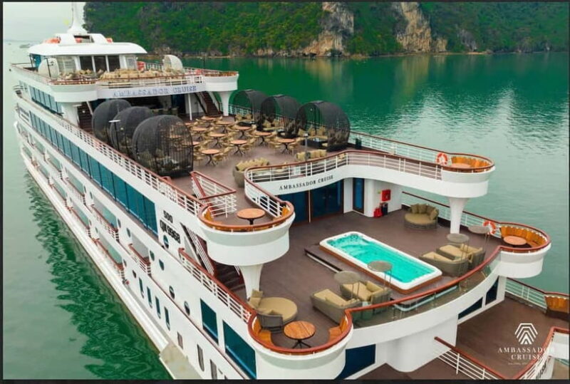 Ha Long: The biggest & luxurious cruise & Live music & Drink - A Closer Look at the Ha Long Cruise Experience