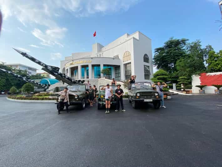 ha-noi-city-tour-insight-by-jeep