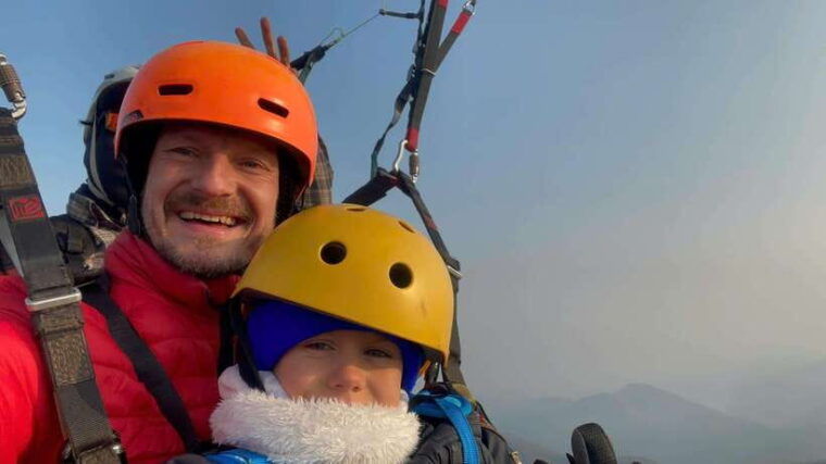 ha-noi-doi-bu-paragliding-experience