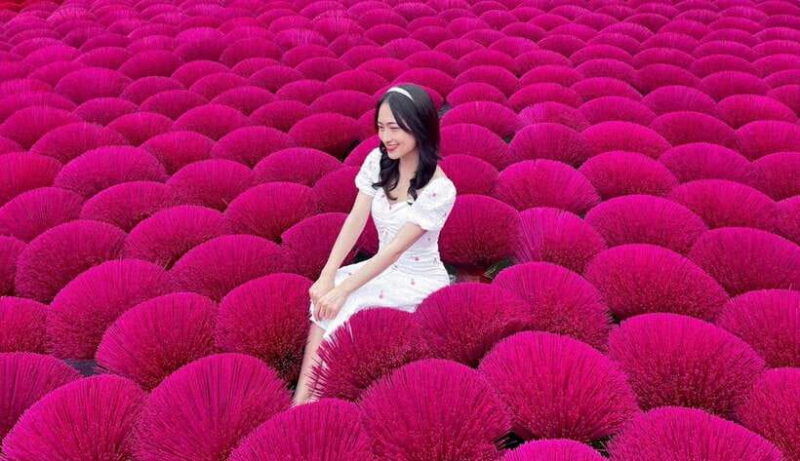 ha-noi-explore-quang-phu-cau-and-perfume-pagoda