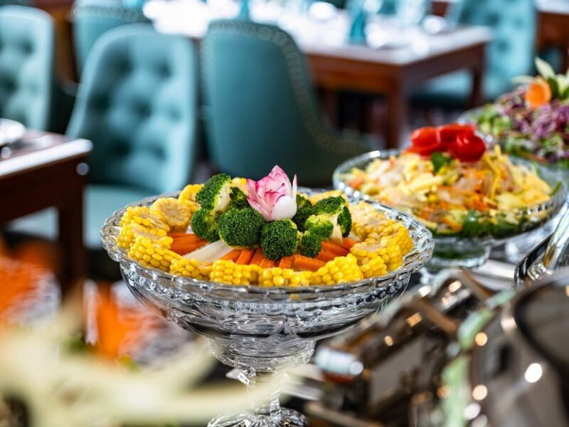 Ha Noi : Ha Long Bay 5-Star Cruise with Kayak & Buffet Lunch - Introduction