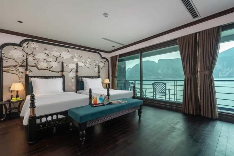 Ha Noi: Ha Long Bay and Lan Ha Bay 2 days 1 night w Transfer - Key Points
