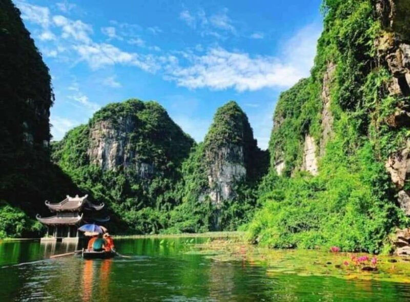 ha-noi-hoa-lu-trang-an-mui-cave-fullday-private-trip