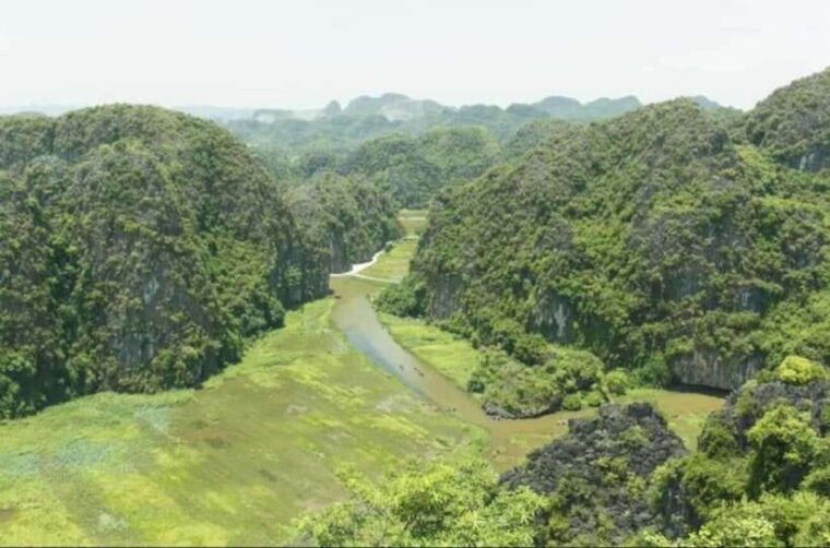 ha-noi-hoa-lu-trang-an-mui-cave-fullday-private-trip