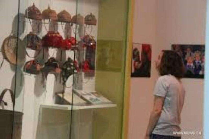 ha-noi-luxury-city-half-day-tour-morning-4