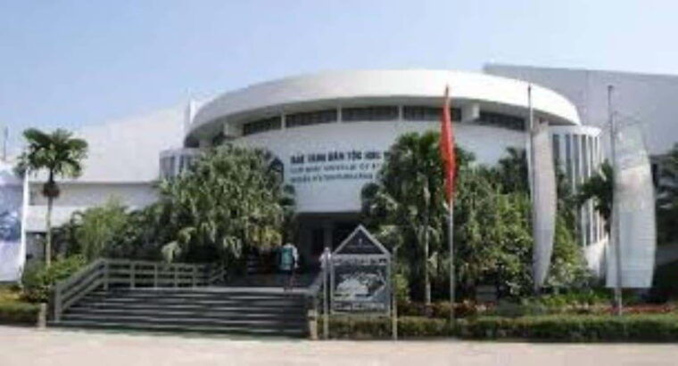 ha-noi-luxury-city-half-day-tour-morning-4