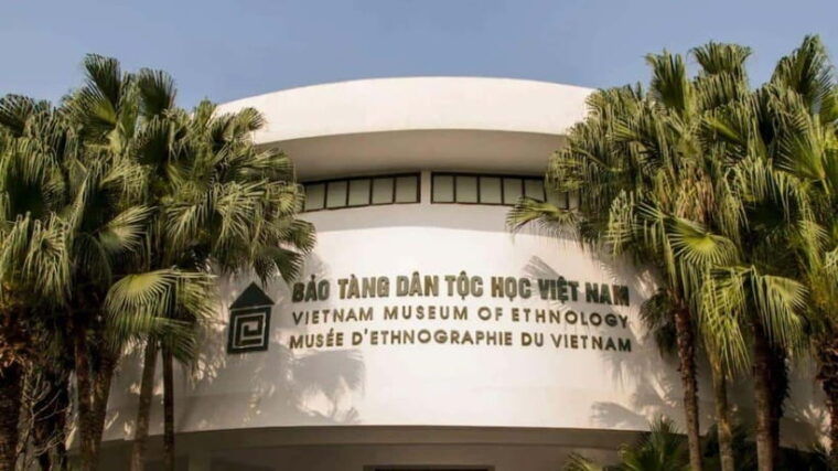 ha-noi-luxury-city-half-day-tour_morning