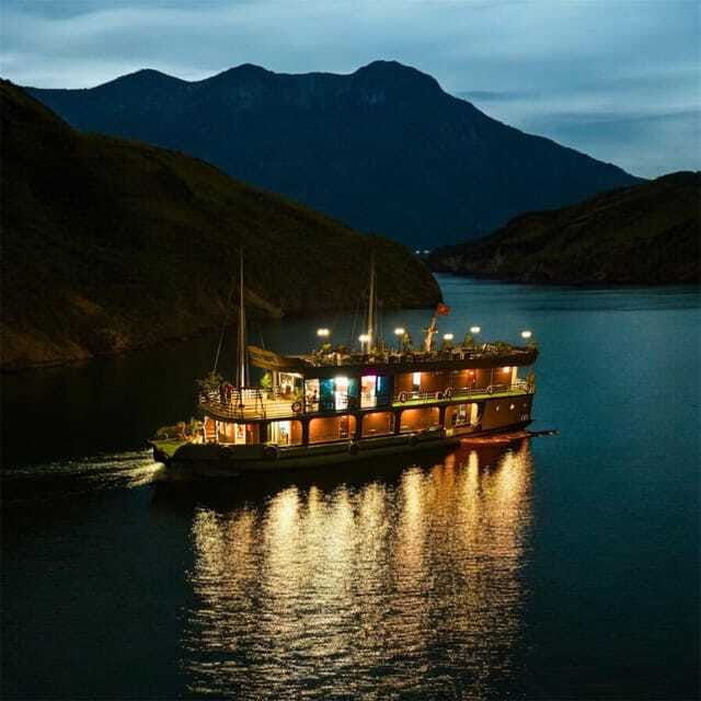 ha-noi-private-boat-5-cabins-lan-ha-bay-ha-long-bay