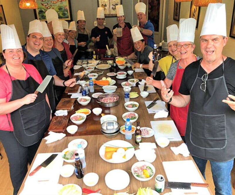 ha-noi-traditional-cooking-class-with-market-tour
