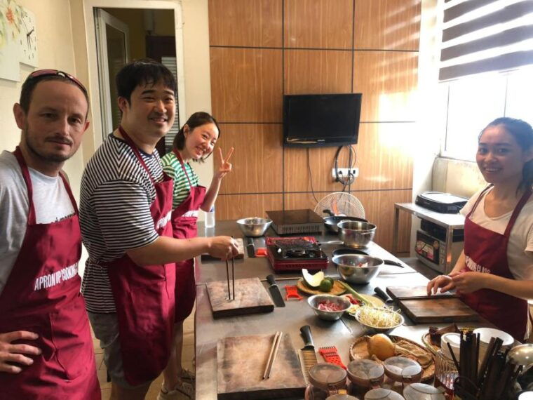 ha-noi-vietnamese-cooking-class-with-local-market-tour