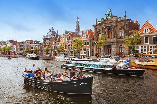 Haarlem: 50 minutes Boat Cruise - The Sum Up