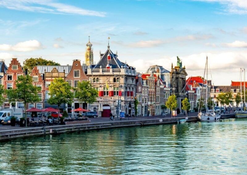 haarlem-dutch-windmill-spaarne-river-sightseeing-cruise